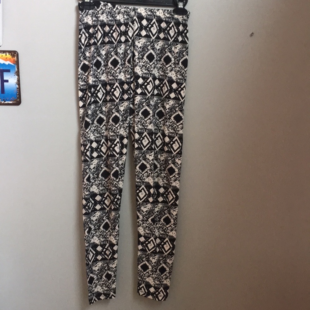 always patterned leggings